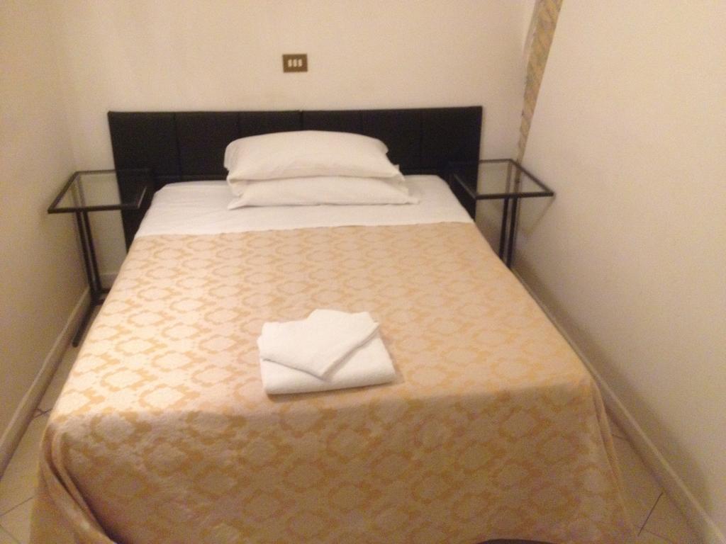 Marta Guest House Рим Экстерьер фото